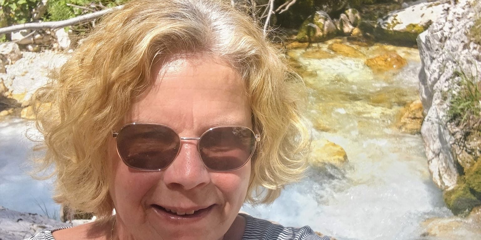 WhatsApp Image 2025-12-03 at 16.40.09